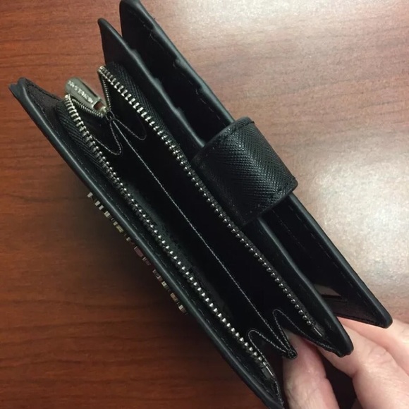 ❌SOLD❌Michael Kors Black Saffiano Wallet - Picture 6 of 6